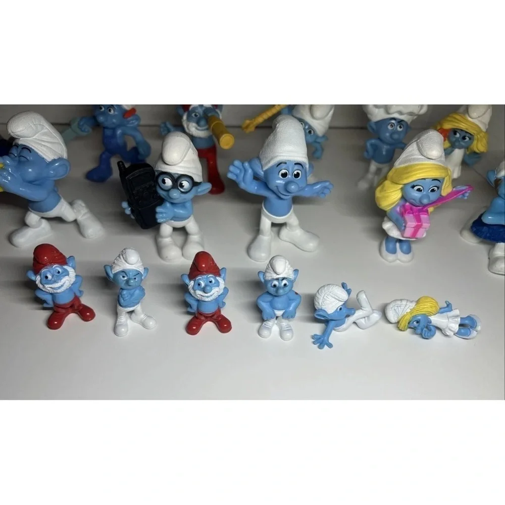 Lot Of 19 Smurfs Movie Figures Assorted bundle Smurf Figurines Toys cartoon set